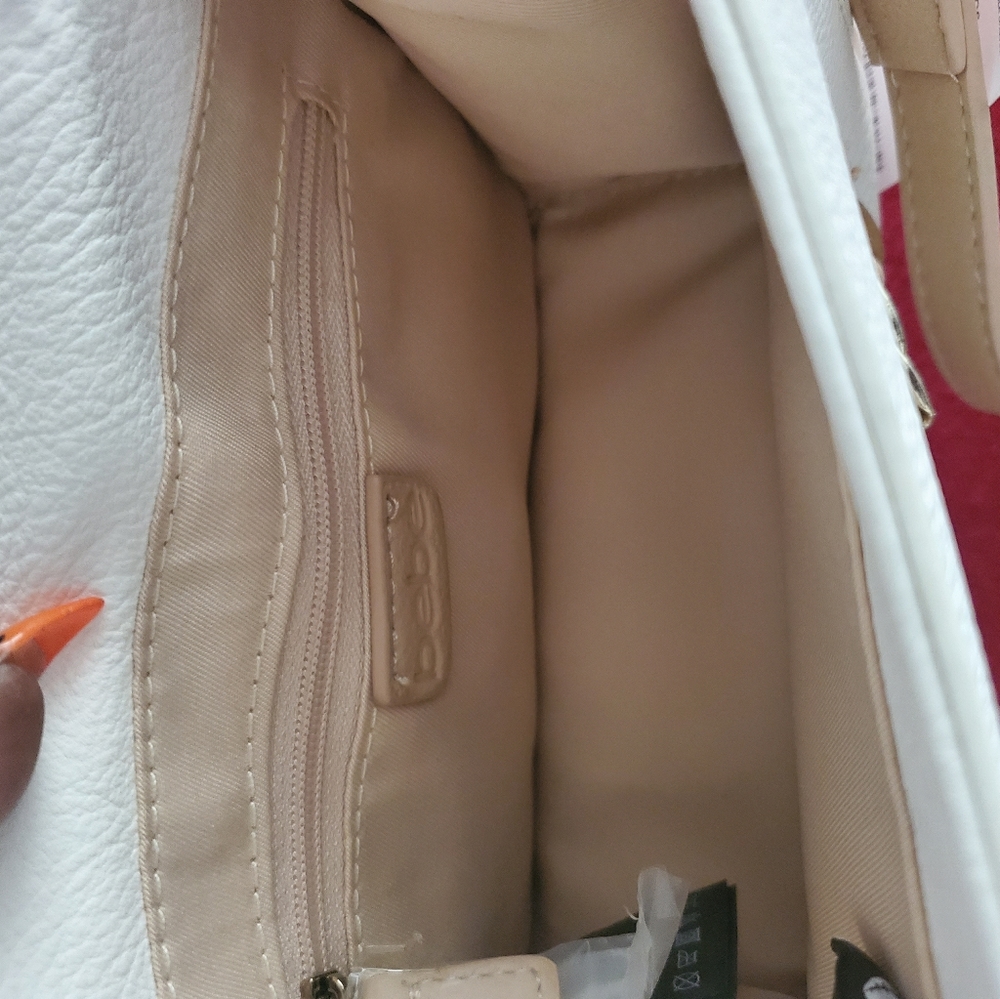 Purse - Picture 7 of 8